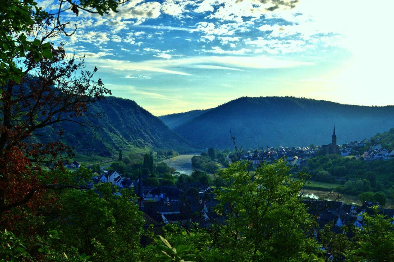 Kaiserliches Postamt Cobern Коберн-Гондорф Екстериор снимка